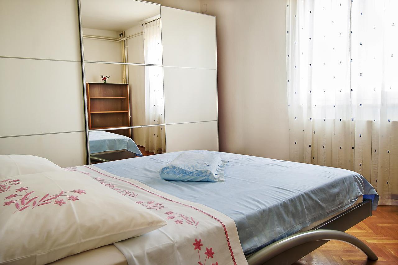 Valeriana Apartment Пула Экстерьер фото